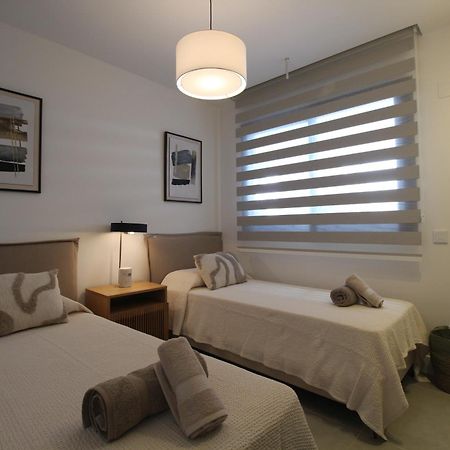 Happy Travel Jasmine Higueron Fuengirola Exterior foto