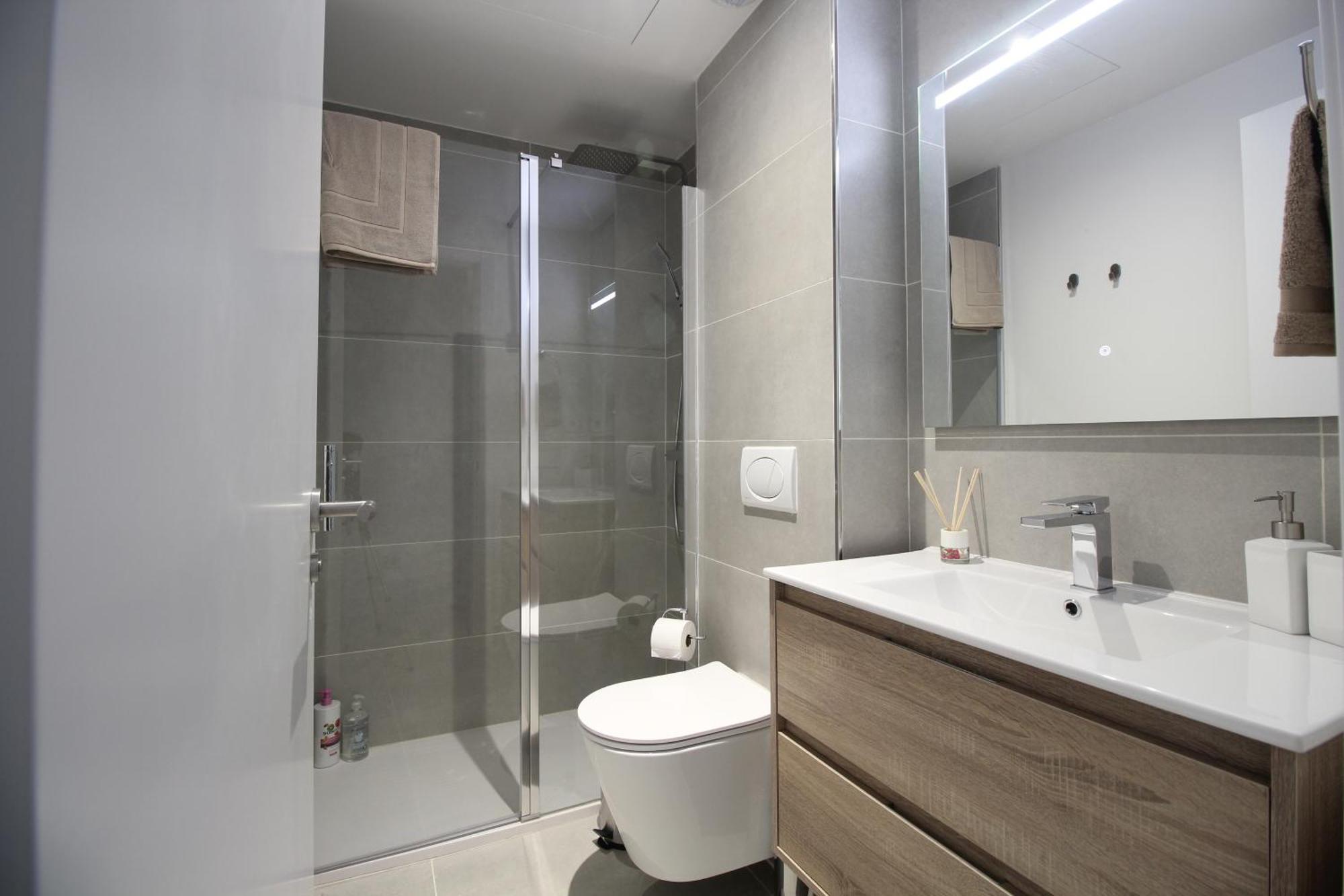 Happy Travel Jasmine Higueron Fuengirola Exterior foto